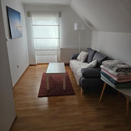 Appartamento Apartman Cardak Gospić Esterno foto