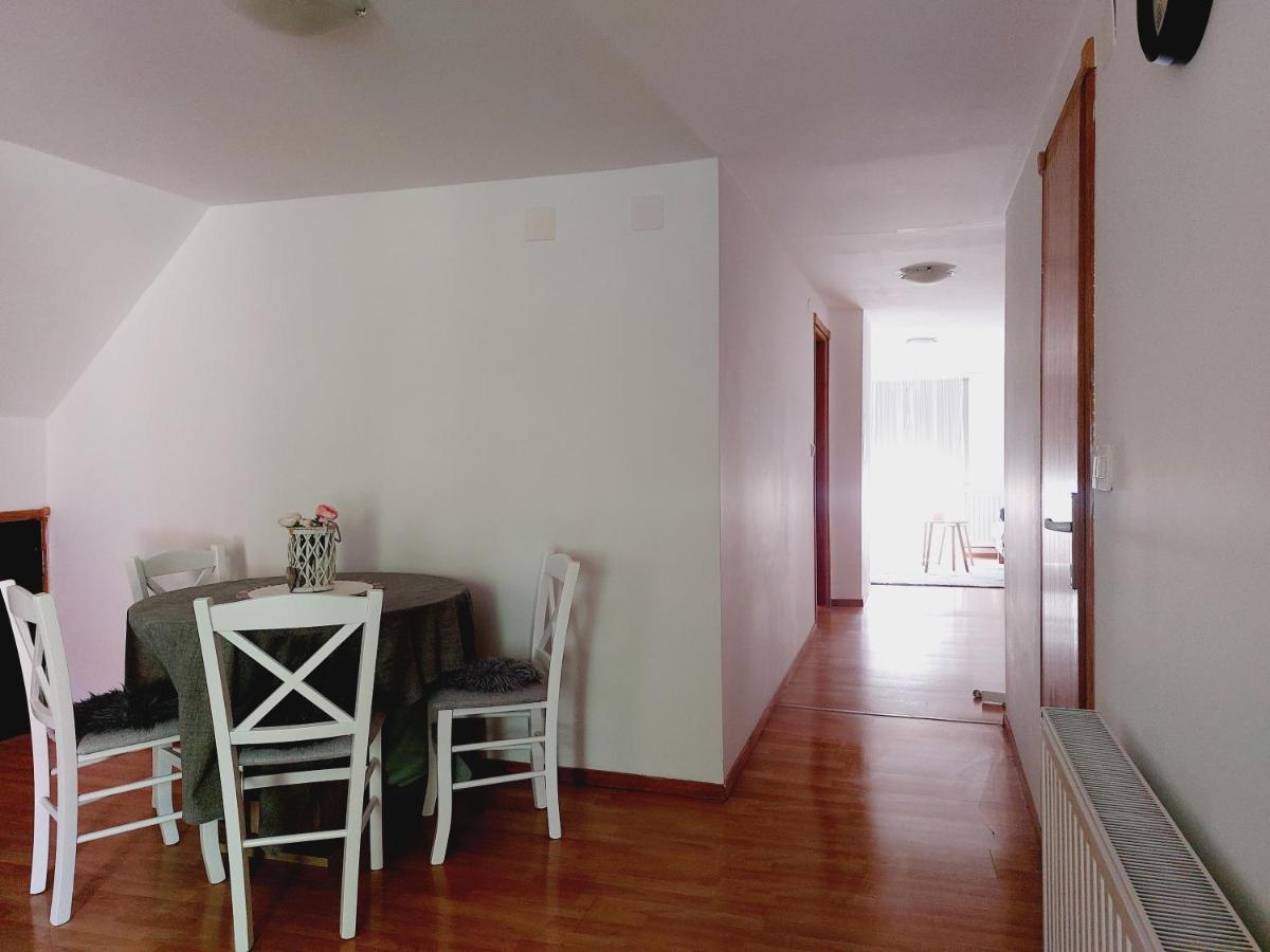 Appartamento Apartman Cardak Gospić Esterno foto